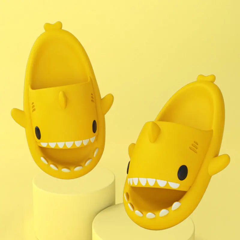 Funny Shark Cartoon Slippers – Comfortable Indoor & Outdoor - Reggae Kush